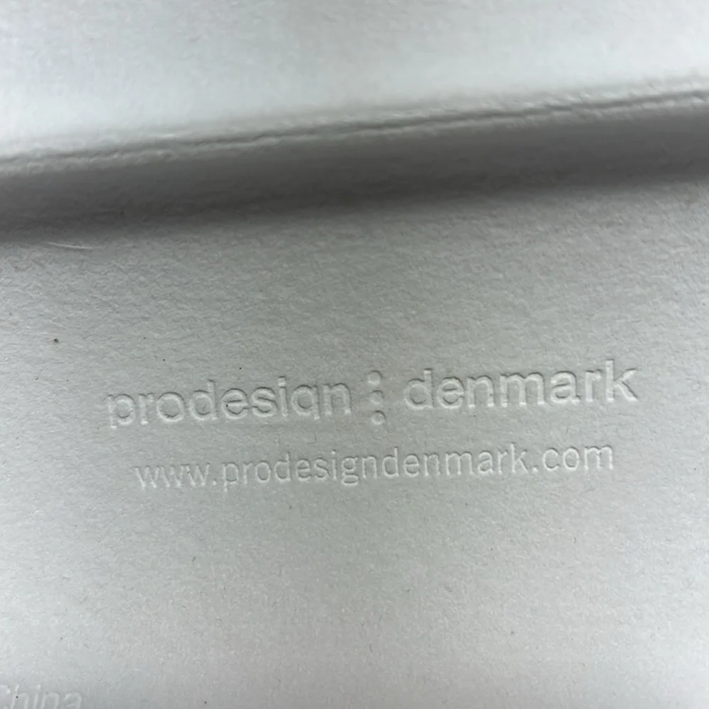 Prodesign Denmark frames with case